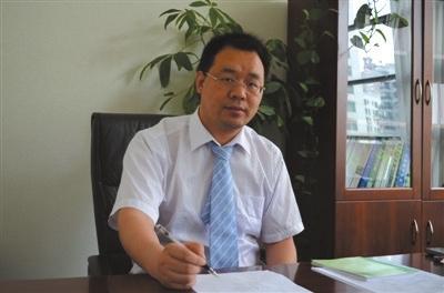 专家热论：不动产登记马上降房价？